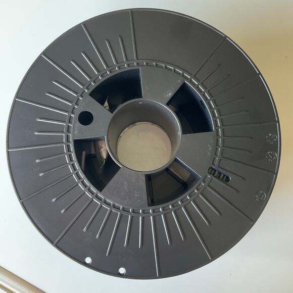 Amazon Basics PETG 3D Printer Filament, 2.85mm, Gray, 2.2lb - Picture 3 of 3